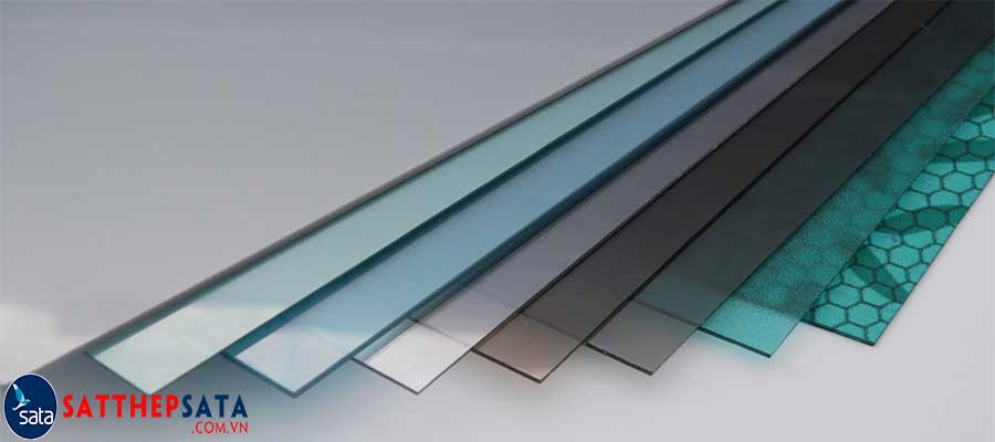 Tam-polycarbonate-dac-ruot-malaysia-gia-re-tai-tphcm